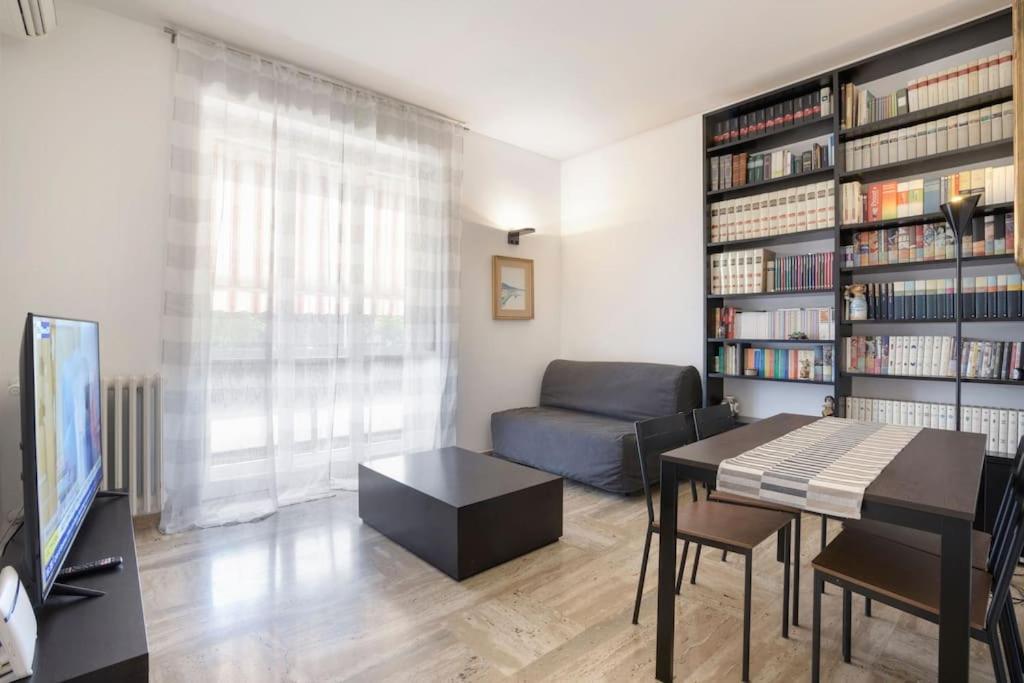 Casa Kika Comoda, Luminosa E Accogliente Milano Exterior foto